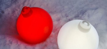 8 seasons design | Leuchtende Christbaumkugel Shining Christmas Ball (E27, Ø 33 cm, UV- & witterungsbeständig, IP44, Innen- und Außenleuchte Weihnachten) weiß - 9