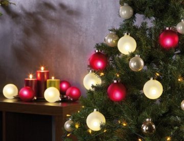 Lunartec Christbaumkugeln: Beleuchtete Weihnachtsbaum-Kugeln aus Glas, mit Fernbed,6 Stück, weiß (Weihnachtskugeln beleuchtet) - 5