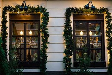 Casaria Weihnachtsgirlande I 10m I 200 LED's I In & Outdoor I Tannengirlande Tannenzweiggirlande Weihnachtsdeko - 4