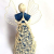 Engel blau, mehrschichtiges Kleid mit gehäkeltem Überkleid, Flügel geflochten mit Drahtrahmen H ~ 30 cm - 