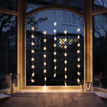 Lights4fun 40er LED Sternen Lichtervorhang perlweiß transparentes Kabel - 1