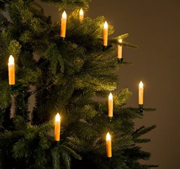 Lunartec Christbaumkerzen: 20er-Set LED-Weihnachtsbaumkerzen mit Fernbedienung und Timer, Gold (Kabellose Weihnachtskerzen) - 2