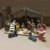 Exquisite Handbemalt Weihnachtskrippe Krippenfiguren 20 LED Beleuchtung und 11 Figuren Holz Tischdeko Beleuchtet Krippe Figuren Abbildung Statue - 4