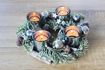Kamaca Adventskranz aus massiven Holzzweigen mit Deko wie Tannenzweigen und Glas Kerzenhaltern inklusive 4 LED Teelichter Advent Weihnachten (grün braun) - 2