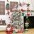 Victor's Workshop Weihnachtskugeln 24 TLG. 6cm Christbaumkugeln Weihnachtsbaumschmuck Bruchsicher Plastik Ornament mit Anhänger für Party Weihnachtsdeko Elfen Thema Rot Grün Weiß - 3