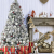 113 Stück Christbaumkugeln Set Weihnachtskugeln aus Kunststoff Silbrig und Weiß Baumschmuck Weihnachtsbaum Deko & Christbaumschmuck in unterschiedlichen Größen und Designs Silber und Weiß - 3