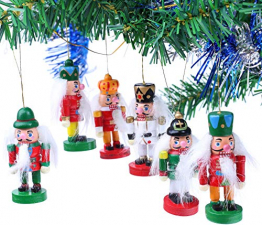 Brubaker 6-teiliges Set Nussknacker Holzanhänger - Baumschmuck für den Weihnachtsbaum - Weihnachtsanhänger Christbaumschmuck aus Holz - Handbemalt - 1