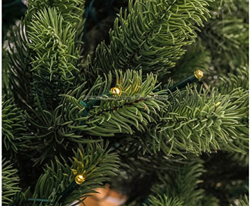 Künstlicher Tannenbaum mit Spritzguss Nadeln auf 766 Tips, LED Beleuchtung, Höhe 180cm von kunstpflanzen-discount.com - künstlicher Weihnachtsbaum - Tannenbaum künstlich - künstliche Weihnachtsbäume Christbaum - 9