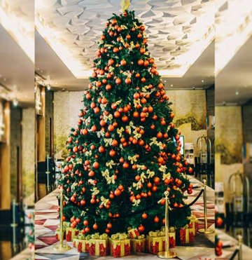 PJDOOJAE Weihnachtsbaum Künstliche Weihnachtsbaumzweige Mit Metallständer Zur Dekoration, Weihnachtsbaum Hoteldekoration 2,1 M Weihnachtsbaum 2,4 M Große Haushaltspuderfreie PVC-Tasche - 4